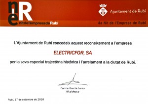 Electricfor recibi el galardn a trayectoria histrica y arraigo en la ciudad, de parte del ayuntamiento de Rub, en la IV Noche de la Empresa de Rub